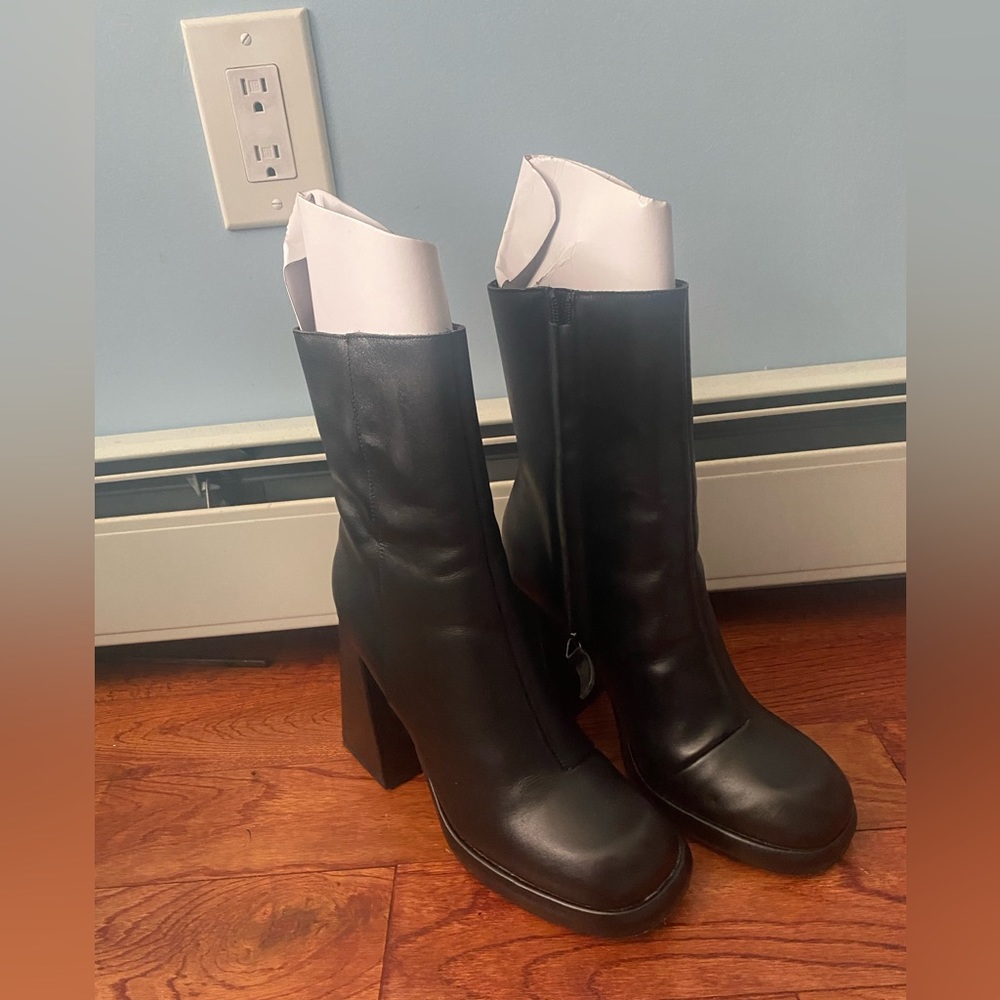 NA-KD leather ankle / calf platform boots with thick block heel - Picture 3 of 15